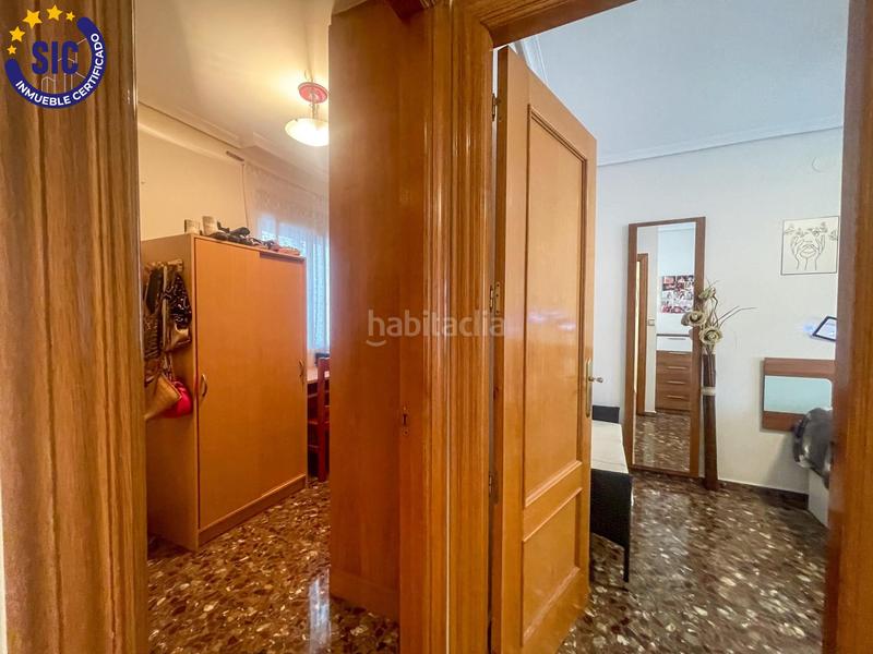 Foto 39b2a5a2-1da5-43c4-ba53-57b6663bd8f6. Piso tu nuevo hogar te está esperando en Requena