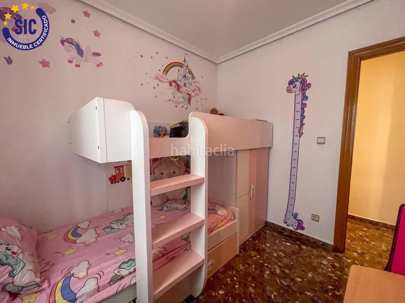 Foto a81b8fe6-d5ee-484d-ba8c-29085af9ec9a. Piso tu nuevo hogar te está esperando en Requena