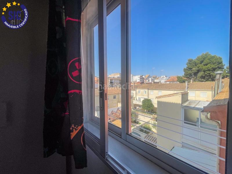 Foto ac9a2ffd-3f83-409d-b07b-d39d3d7774de. Piso tu nuevo hogar te está esperando en Requena