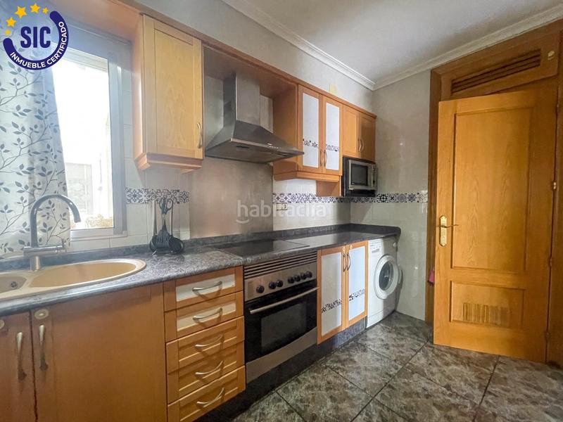 Foto e519186d-3531-42cd-a2fe-9e6941d7020a. Piso tu nuevo hogar te está esperando en Requena