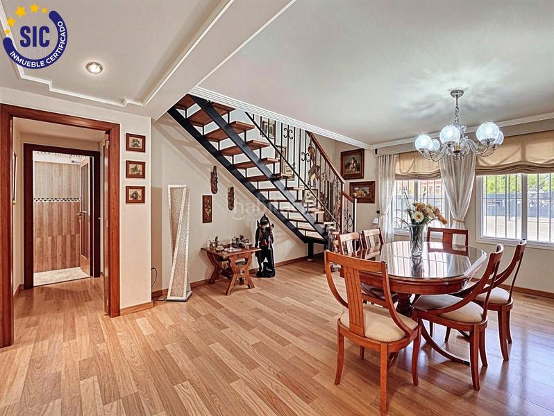 Foto 94f6df04-55be-43dc-a599-4914fd8e32b7. Duplex in calle gomera 5 in Malva Rosa Valencia