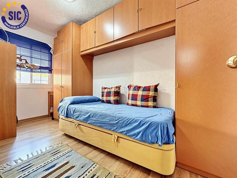 Foto c998f652-f6f1-441a-b37e-8228f5e60d06. Duplex in calle gomera 5 in Malva Rosa Valencia