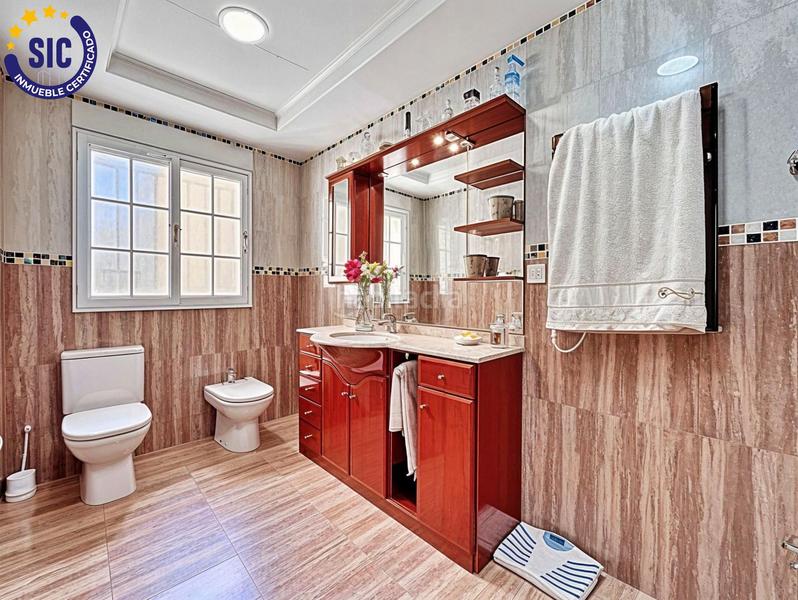 Foto ef4e3d9d-920b-4d16-a7a7-17bcc80713ca. Duplex in calle gomera 5 in Malva Rosa Valencia