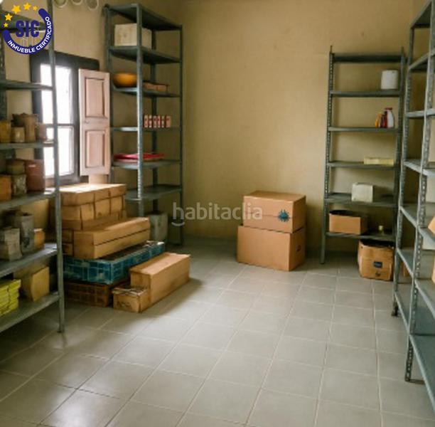 Foto d73b0478-a5fb-4788-bb6f-e007b6608288. Local commercial dans Cardenal Benlloch Mislata