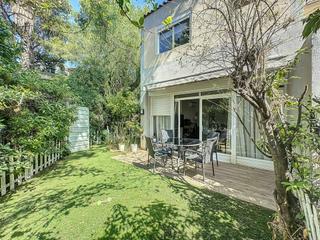 Chalet  Calle pino panera. Exclusiva residencia en campolivar, godella  lujo, privacidad y