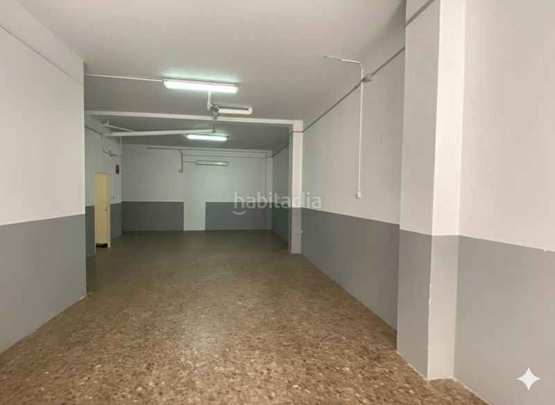Foto bbc78ff6-b94c-4639-a1e0-173d12a9b943. Geschäftsraum in Alcúdia de Crespins (l´)