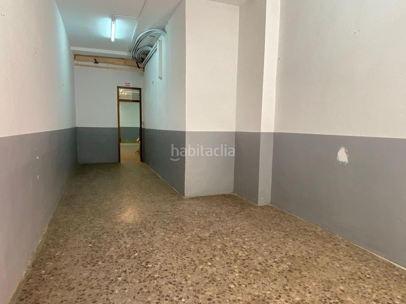 Foto e8ff2540-369a-4d70-85a3-65e6e4729bf6. Geschäftsraum in Alcúdia de Crespins (l´)