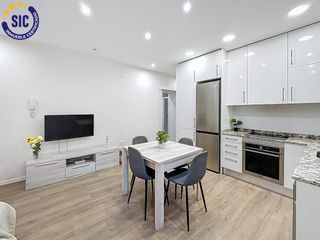 Appartamento in L´Amistat. Atención inversores! oportunidad con ingresos asegurados desde e