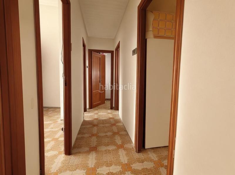 Foto f0c1930d-6cb1-47ed-8adf-775a5e9255e5. Piso vivienda alquilada hasta septiembre de 2029 solo para inversores! renta actual 870mes en Valencia