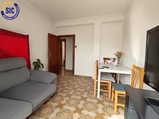 Appartement  Calle arquitecto gilabert. Vivienda alquilada hasta septiembre de 2029 solo para inversores