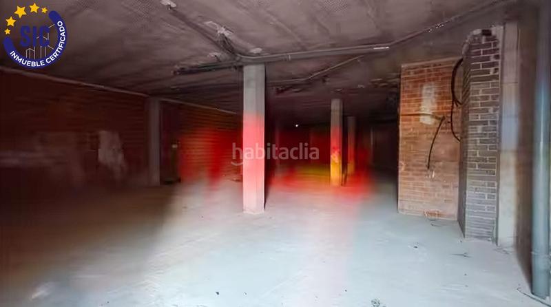 Foto 1ee0737a-4c97-43a4-95ca-62d9f9af4fc8. Local comercial  amplio y bien ubicado en Castellón de la Plana