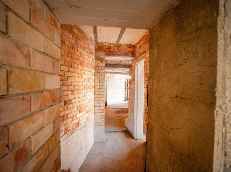 Foto b2843563-4c98-49af-8bcf-e398c18c9f62. Casa a Oliva pueblo Oliva