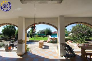 Chalet  Diseminado p145. Se vende chalet urbano en urbanización chuliesa, llíria.