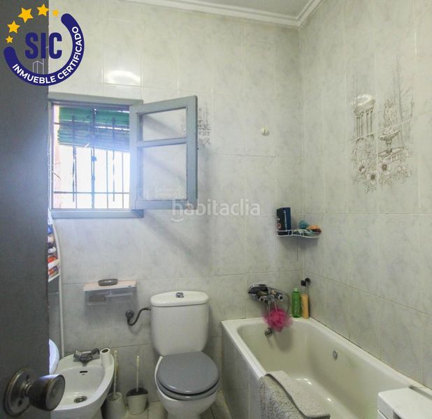 Foto 9b261bef-7666-4353-a02f-5e6f8725e386. Xalet amb aparcament piscina a Urbanizaciones Llíria
