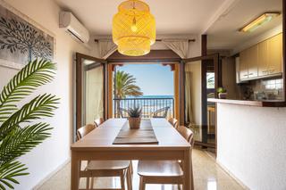 Miete Appartement in Peixets 2. Apartamento en alquiler en primera línea mar en port saplaya