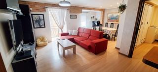 Appartement  Calle gaieta garcia. Te presentamos este estupendo piso ubicado en la plaza españa en