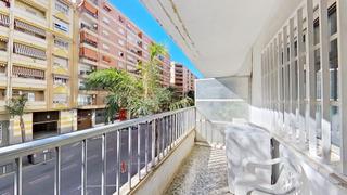 Pis a Avenida republica argentina de la 92. Gran oportunidad de inversión en el centro de gandía!