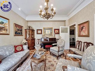 Flat in Avenida selgas 3. Impresionante vivienda en xàtiva 214 m2 de luz, carácter y vista