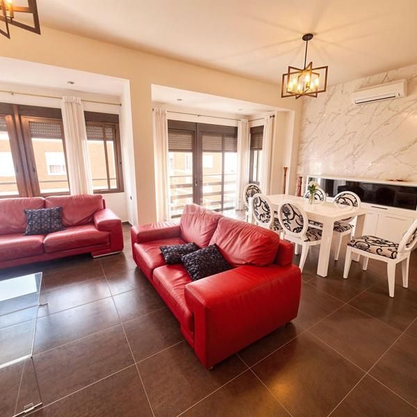 Foto d31b60b3-e4c3-43f6-8258-80b22080d686. Affitto appartamento in calle sebastia diego 12 in Sueca