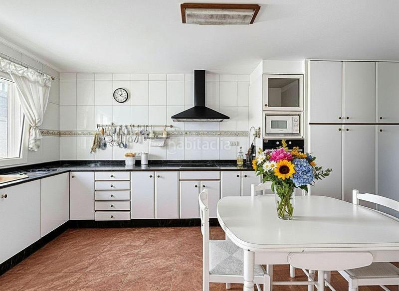 Foto acae7f12-a1fe-4de9-b56f-c3b059847dce. Reihenhaus in calle constitucio 16 in Quart de les Valls