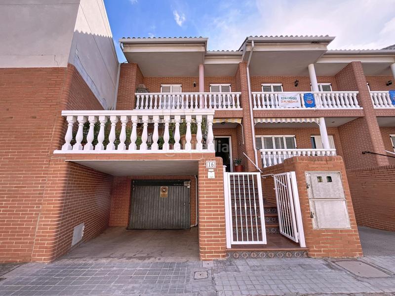 Foto cbdd64f4-e291-42b8-88b8-66e07837c13c. Reihenhaus in calle constitucio 16 in Quart de les Valls