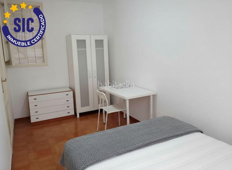 Foto 536c290d-26a7-46a2-b9f6-abc18c52bcef. Piso en avenida cid 72 venta piso en av. del cid en Valencia