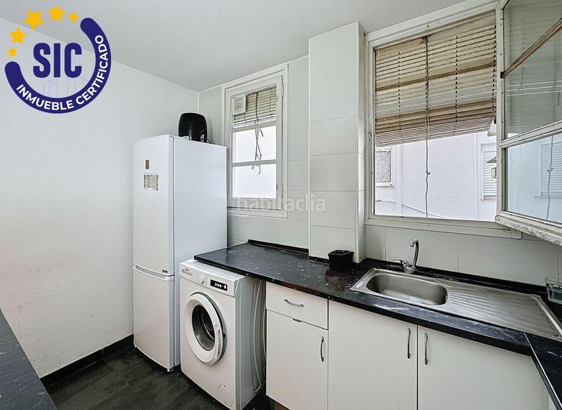 Foto 7eac3993-ba24-4218-b147-ad7ba91ad4c9. Piso en avenida cid 72 venta piso en av. del cid en Valencia