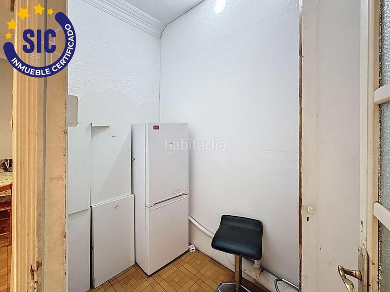 Foto c525b37a-7606-4da3-9f3f-a818ca7742f0. Piso en avenida cid 72 venta piso en av. del cid en Valencia