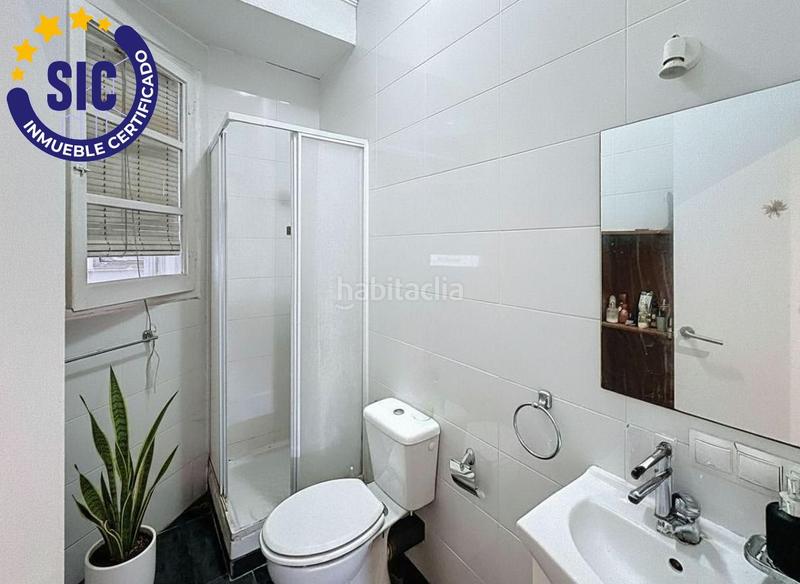 Foto f6892964-52f2-4b94-8264-b3501665e9a9. Piso en avenida cid 72 venta piso en av. del cid en Valencia
