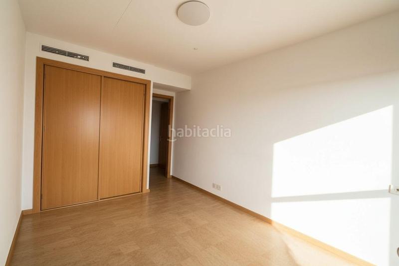 Foto 4c3e7a94-e289-4ed0-9e8d-52a203fe6fb9. Miete etagenwohnung mit heizung parking pool in Sant Pau Valencia