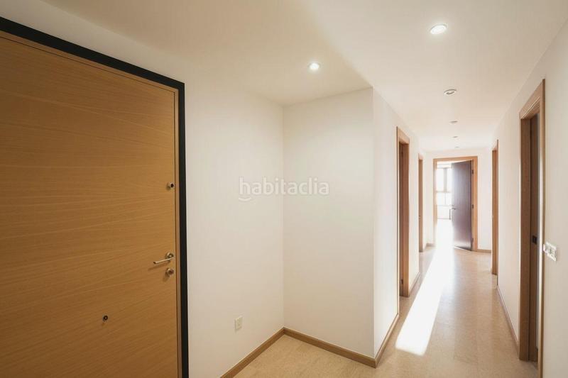 Foto 6e79513c-ed54-4eea-ab8a-dafdbd7ea45c. Rent flat with heating parking pool in Sant Pau Valencia