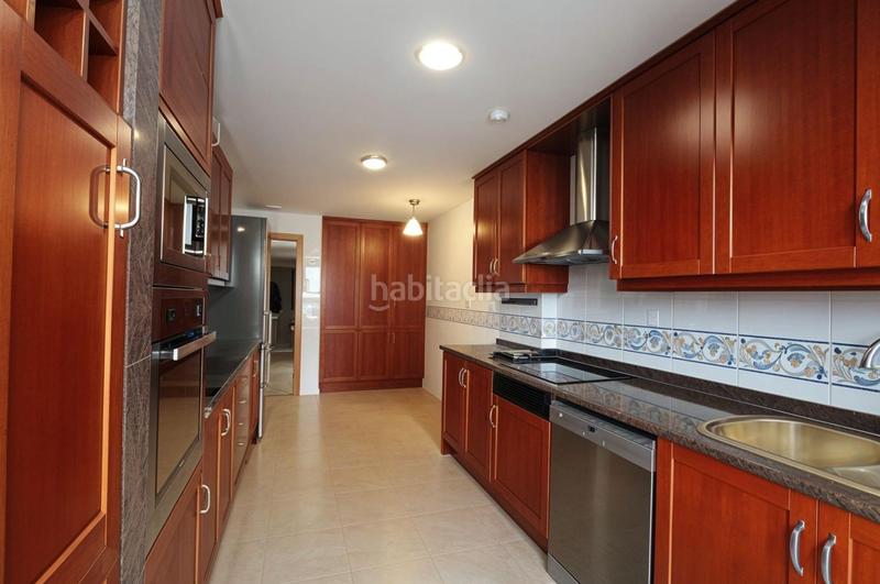 Foto e3861640-ed3e-4a28-94b2-6d7fe989e002. Rent flat with heating parking pool in Sant Pau Valencia