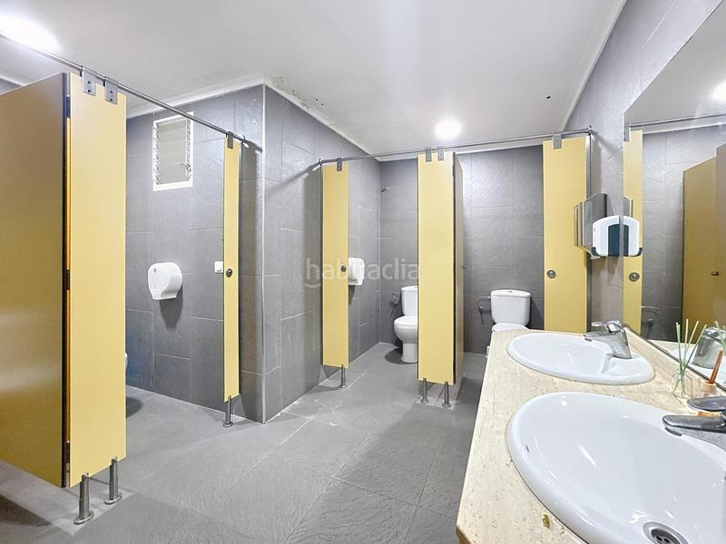 Foto f6d3ae31-0cca-4f73-a68c-a289b5dbb86c. Transfer business premise in avenida de las gaviotas 72 in Valencia