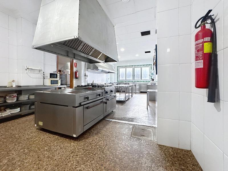 Foto e3f0be08-e972-4fe9-8990-77941c236451. Trapasso locale commerciale in avenida de las gaviotas 72 in Valencia