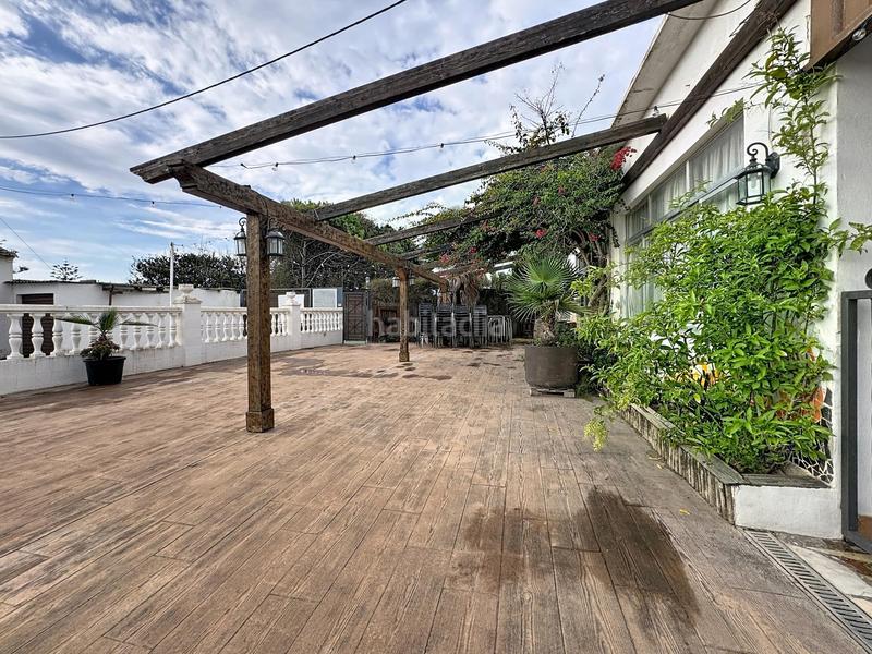 Foto 6cc0cf27-9a6f-4dbb-bb8b-a52543f5a6a1. Umzug geschäftsraum in avenida de las gaviotas 72 in Valencia