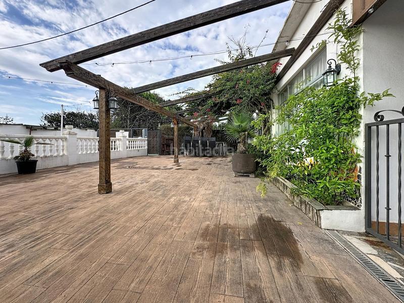 Foto 9b85bdf8-4f51-47e1-8c26-5c40f9dd8ff6. Umzug geschäftsraum in avenida de las gaviotas 72 in Valencia