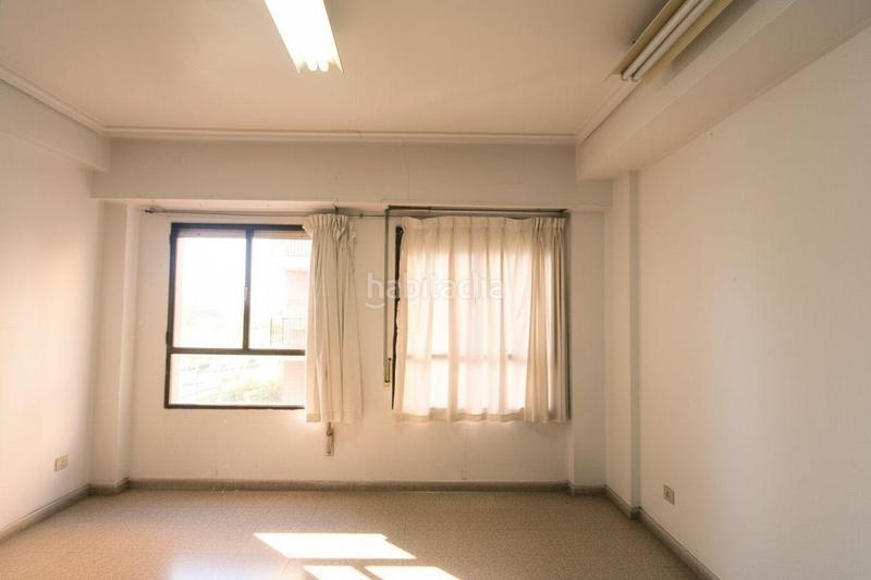 Foto 0279bd43-3d5f-4dc3-9d77-6750b839330f. Pis a L´Hort de Senabre Valencia