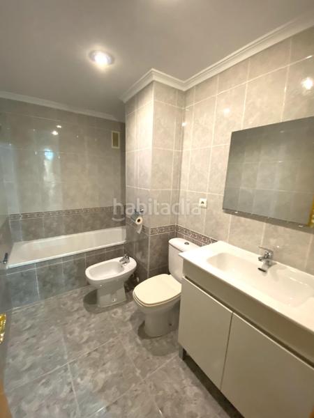 Foto 97c22a7f-7aab-4f0b-9ae5-3c31723b7862. Location appartement avec parking dans Zona Avenida al Vedat Torrent