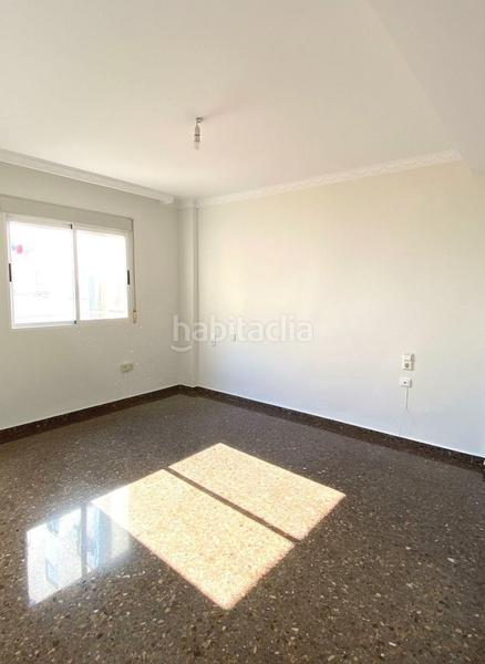 Foto a621ac80-0ccf-46b1-a537-9e2383e5b8c7. Rent flat with parking in Zona Avenida al Vedat Torrent