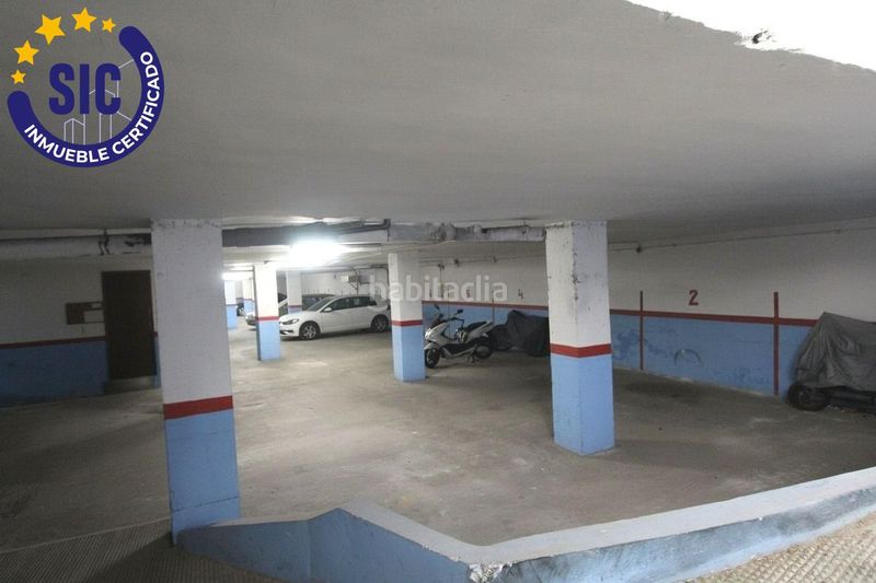 Foto a7aa1adc-fb99-4fd8-b855-d47cf7b8a755. Aparcament cotxe a Barrio Benicalap Valencia