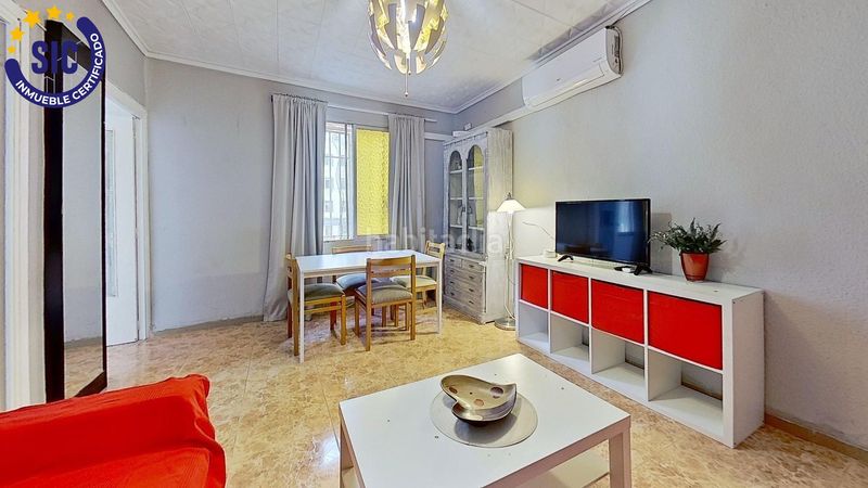 Foto 41db1bda-6a3a-45b0-9fcb-946337cd5679. Pis a L´Amistat Valencia