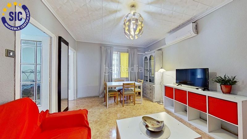 Foto 4f5d005c-f38c-4154-b91d-f7a360c7ad7a. Pis a L´Amistat Valencia