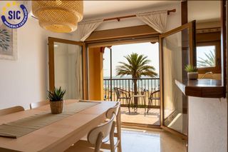 Etagenwohnung in Plaza peixets 2. Venta de apartamento exclusivo en primera línea de playa en port