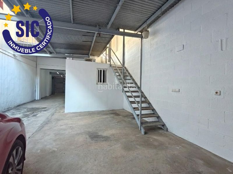 Foto ec33f25d-04d5-4e99-b608-42b0be705ab7. Casa adossada amb calefacció aparcament a Carcaixent