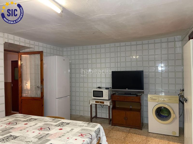 Foto b4a8f5c0-294e-4229-9f60-8e9fcfe948d7. Casa a Chera
