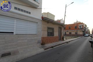 Maison  Calle buenavista. Oportunidad en puerto de sagunto, a pocos minutos de la playa