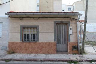 House  Calle buenavista. Oportunidad en puerto de sagunto, a pocos minutos de la playa