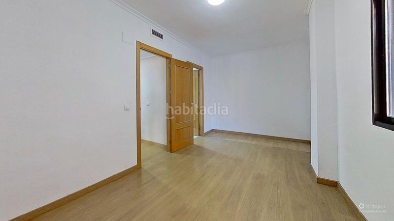 Foto afaba6b6-7e64-41e1-b9a5-c6cfc8a423af. Pis amb aparcament a Centro Xirivella