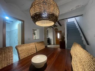 Affitto Casa  Calle san nicolas. Casa en alquiler temporal para empresas calle san nicolas requen