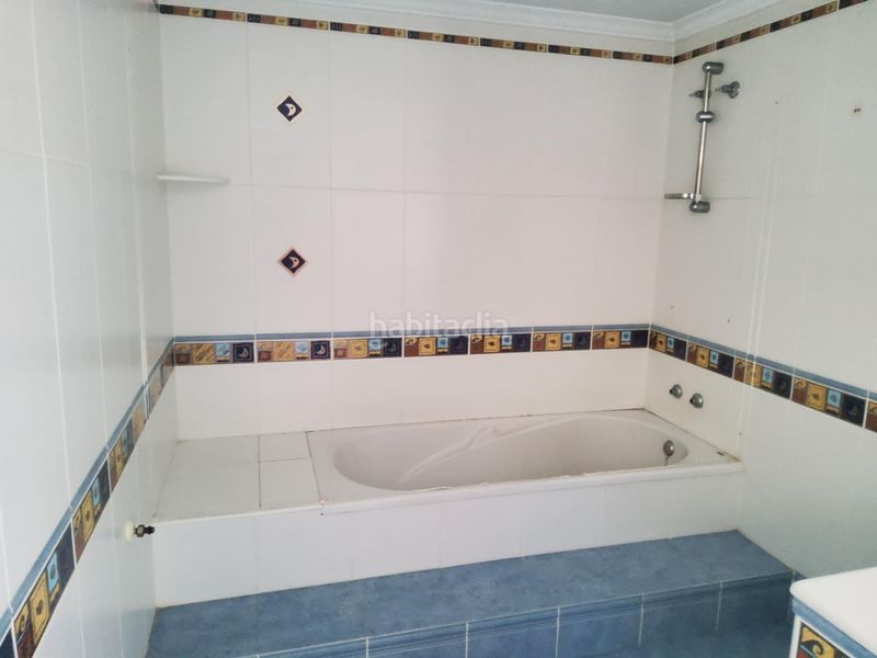 Foto 0af6675d-940b-493d-b64b-e1ccce41ca8c. Àtic amb calefacció aparcament a Carlet